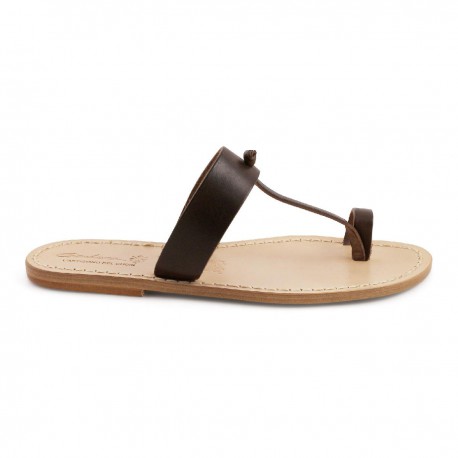 Brown leather thong sandals Handmade in Italy | The leather craftsmen