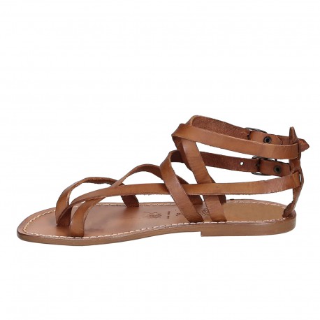 Handmade women's flat sandals in tan leather | The leather craftsmen