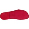 Rote Leder-Flip-Flops auf der großen Zehe und der Ledersohle
