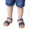 Sandalias gladiadoras trenzadas para niño en piel nobuck azul con cierre de hebilla