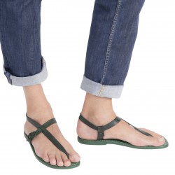 Handmade green leather thong sandals for men