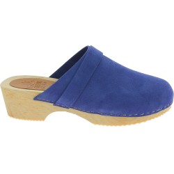 Wooden clogs for women with closed upper in blue suede leather