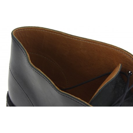 Men's black leather chukka boots with winter lining | The leather craftsmen