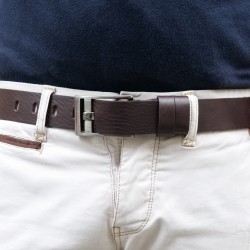 Cinturón de cuero marrón oscuro hebilla rectangular con pasador plano