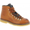 Men's mountain boot in tan leather with crepe sole